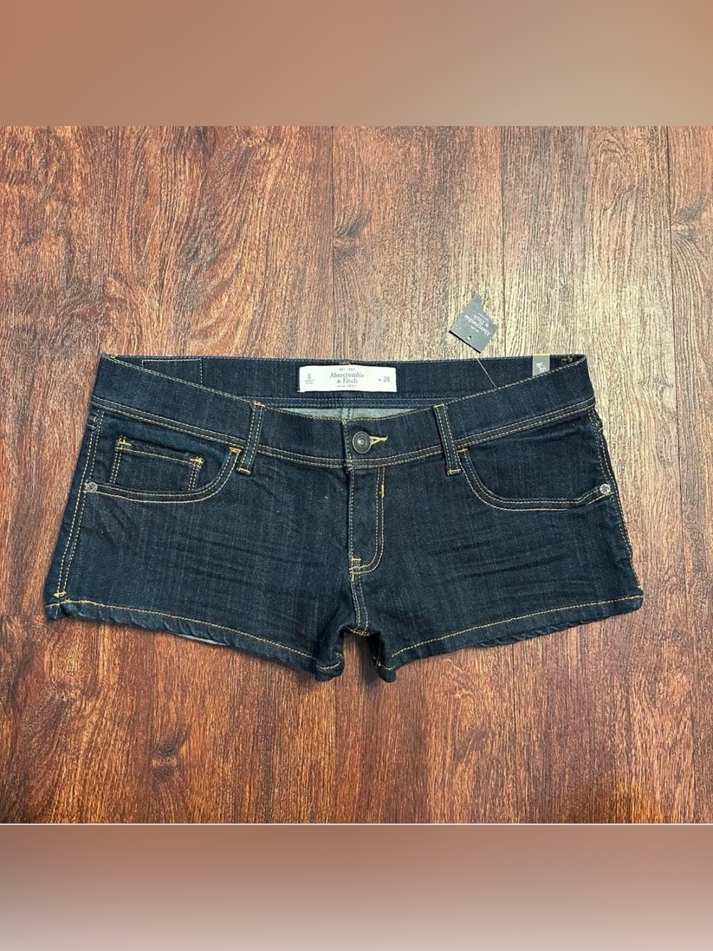 2010 Abercrombie & Fitch low waist micro shorts NWT